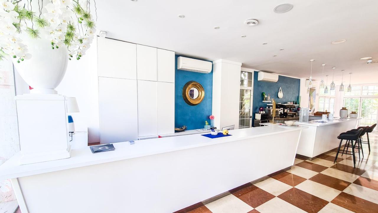 Hotel Calafell Platja Mar Экстерьер фото