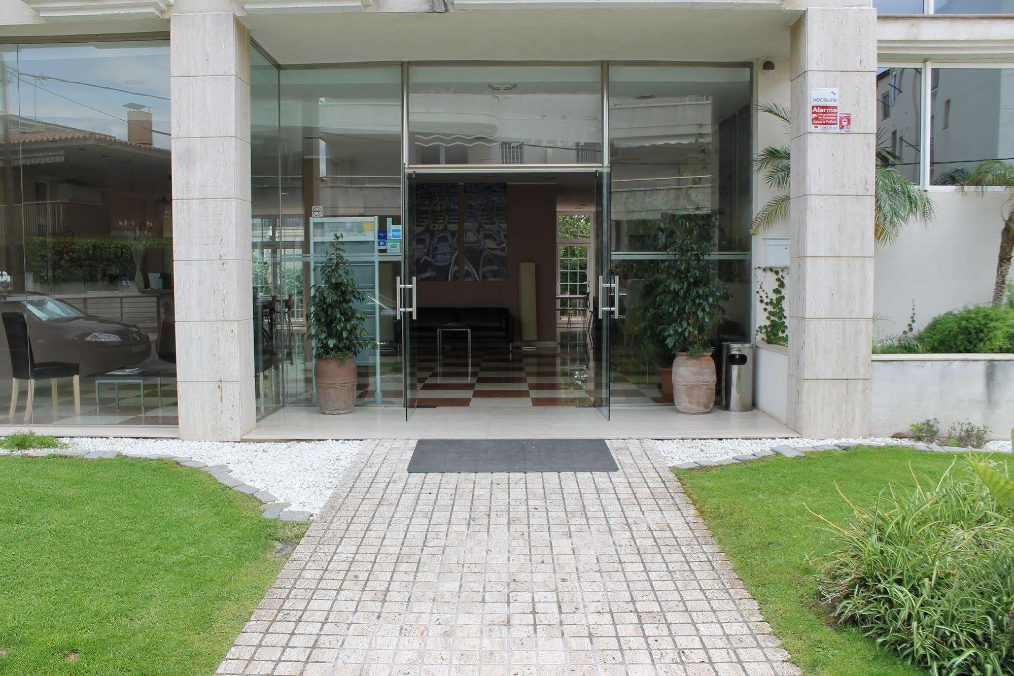 Hotel Calafell Platja Mar Экстерьер фото